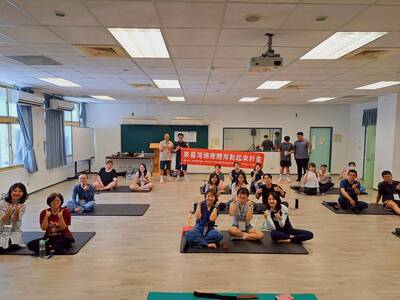 LINE_ALBUM_20260613上午適應體育課程_260615_21