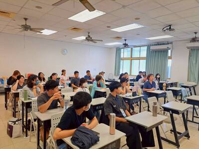 LINE_ALBUM_20260613上午適應體育課程_260615_28
