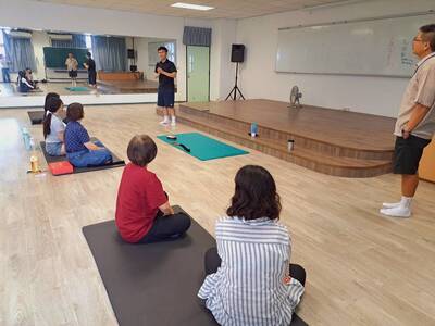 LINE_ALBUM_20260613上午適應體育課程_260615_18