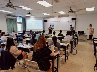 LINE_ALBUM_20260613上午適應體育課程_260615_49