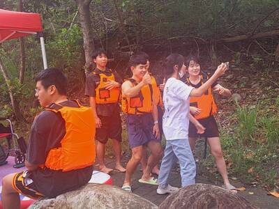 LINE_ALBUM_20260613活水湖旁潟湖_260615_21