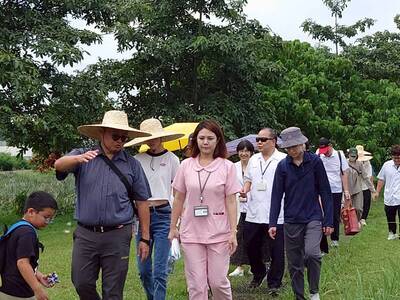 LINE_ALBUM_1140828迦樂醫院_251016_3