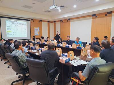 支持網絡暨跨單位轉銜聯繫會議 (102)