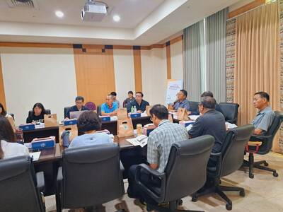 支持網絡暨跨單位轉銜聯繫會議 (120)