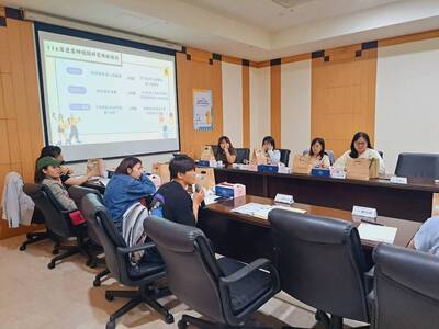支持網絡暨跨單位轉銜聯繫會議 (74)