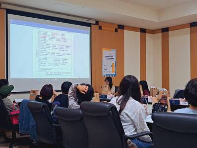 支持網絡暨跨單位轉銜聯繫會議 (140)