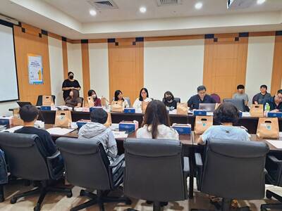 支持網絡暨跨單位轉銜聯繫會議 (160)
